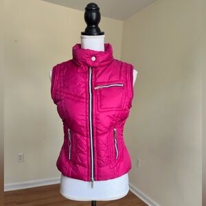 Blank noir || woman’s Pink and black vest Sz M